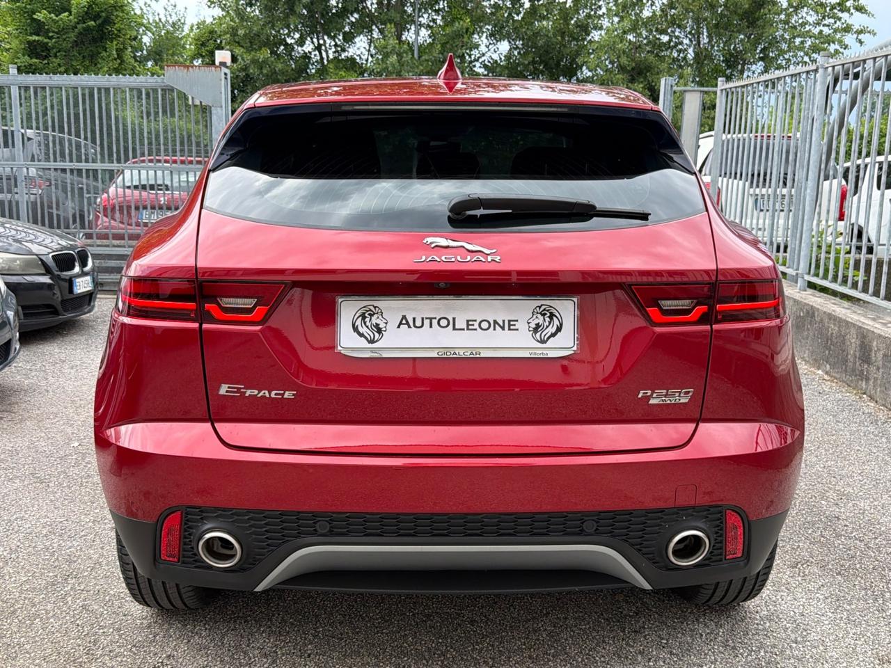 Jaguar E-Pace 2.0 249 CV AWD aut. R-Dynamic HSE