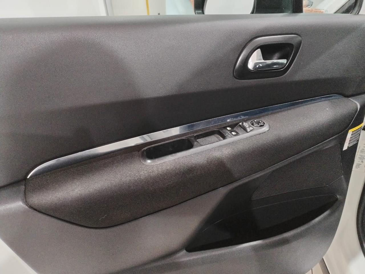 Peugeot 3008 1.6 HDi 110CV Premium