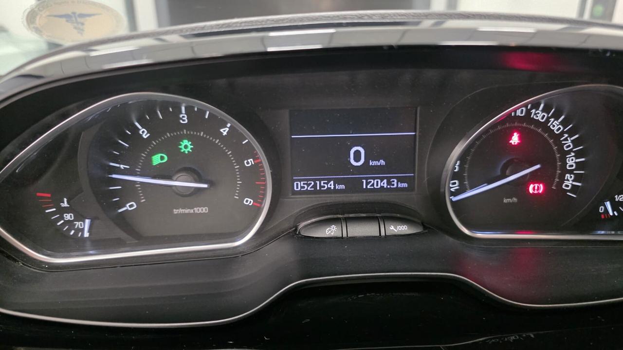 Peugeot 208 BlueHDi 75 5 porte Allure