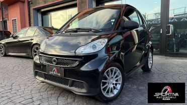 smart fortwo coupè RATA MENSILE 139,00 EURO 1.0 45kW MHD pure