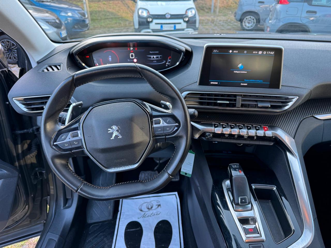 Peugeot 3008 1.5cc BlueHDi 130cv EAT8 Business