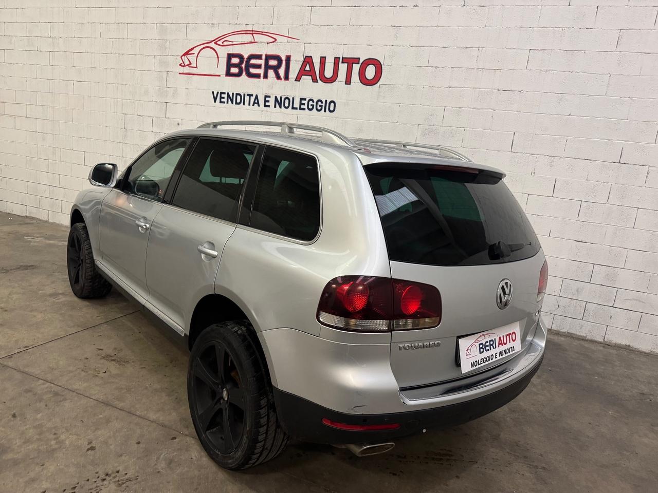 Volkswagen Touareg V6 TDI allestimento Dakar
