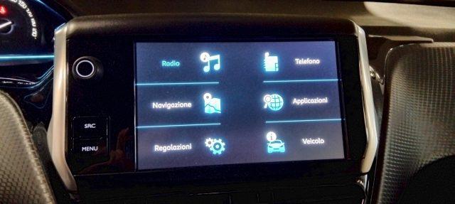 PEUGEOT 2008 1.2 PureTech 82 Allure