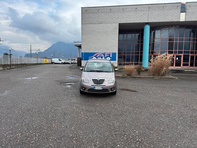 Lancia MUSA 1.4 Oro Ecochic GPL