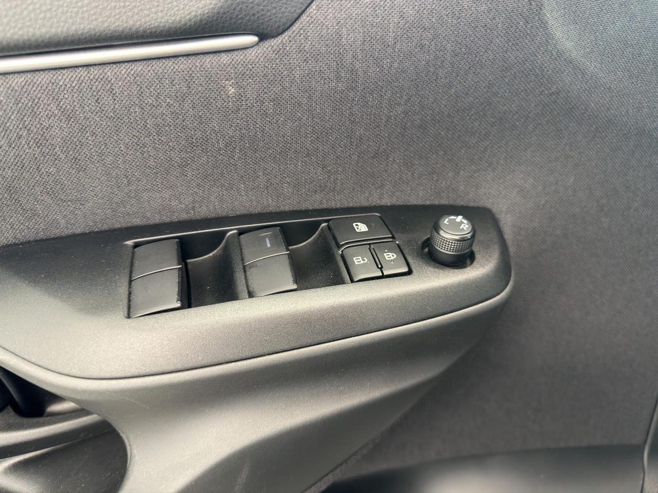 Toyota Yaris Cross 1.5h Active fwd 116cv e-cvt