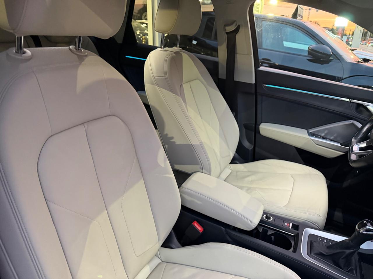 Audi Q3 35 TDI S tronic Business Advanced