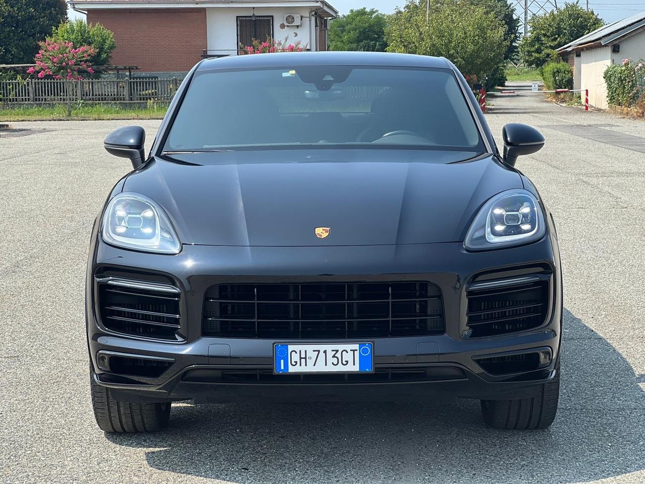 Porsche Cayenne Coupé 3.0 V6 E-Hybrid TV POSTERIORE