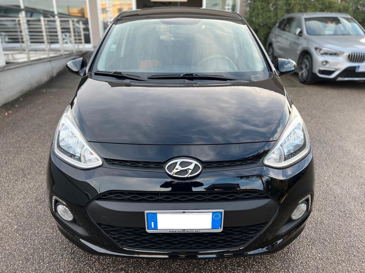 Hyundai i10 1.0 Benz. Comfort CLIMA/PDC/TEL. PERFETTA