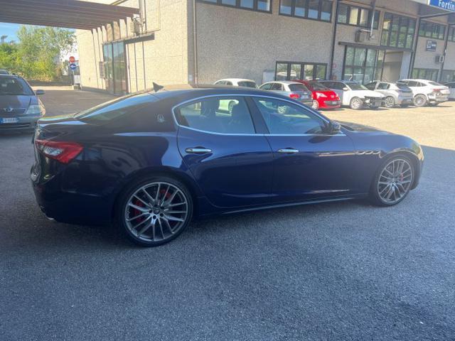 MASERATI Ghibli V6 Diesel 275 CV