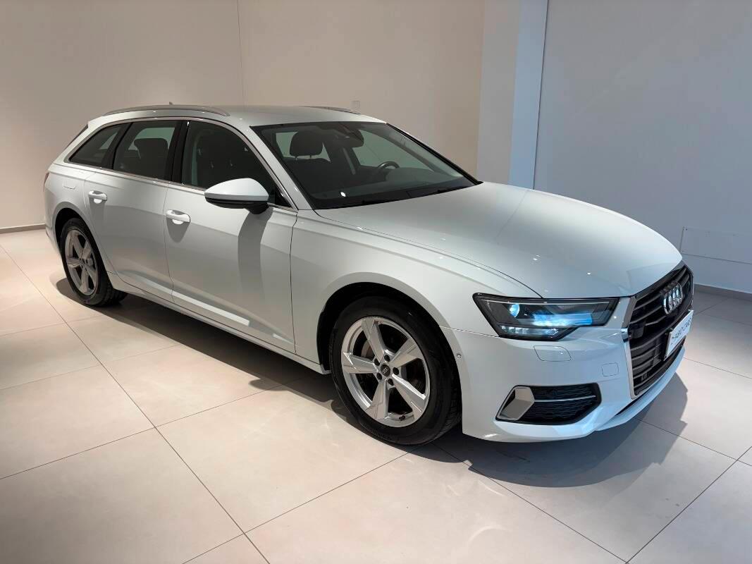 Audi A6 Avant 40 2.0 tdi mhev Business s-tronic