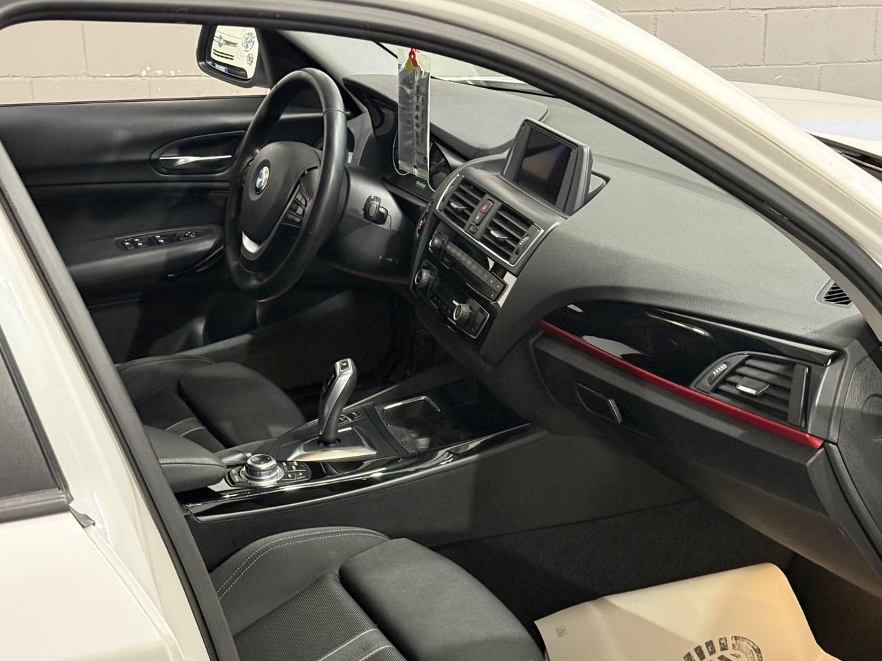 Bmw 118 118d 5p. Sport