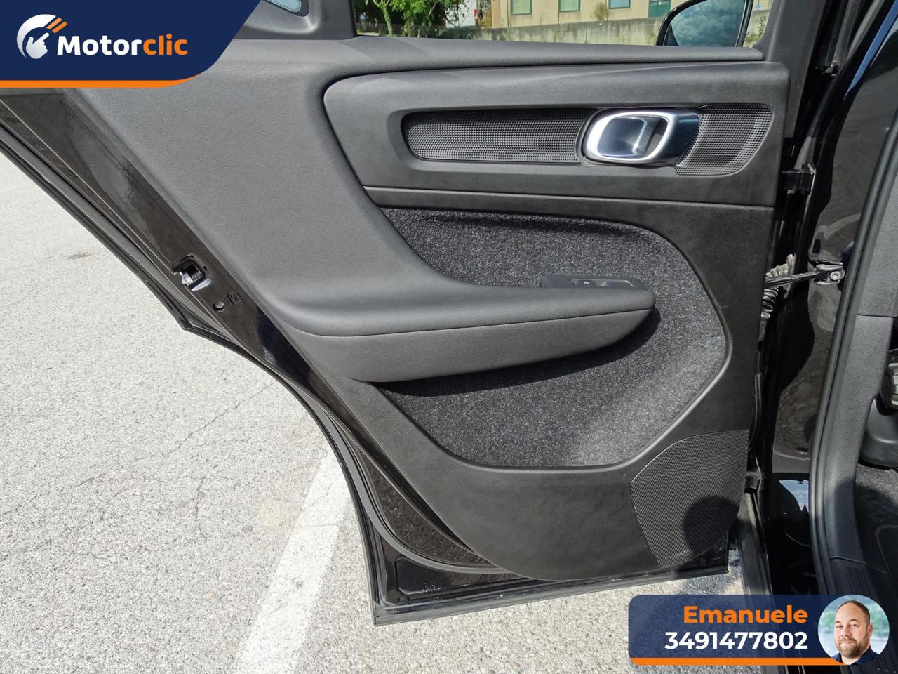 Volvo XC40 1.5 t3 Momentum 163cv my21