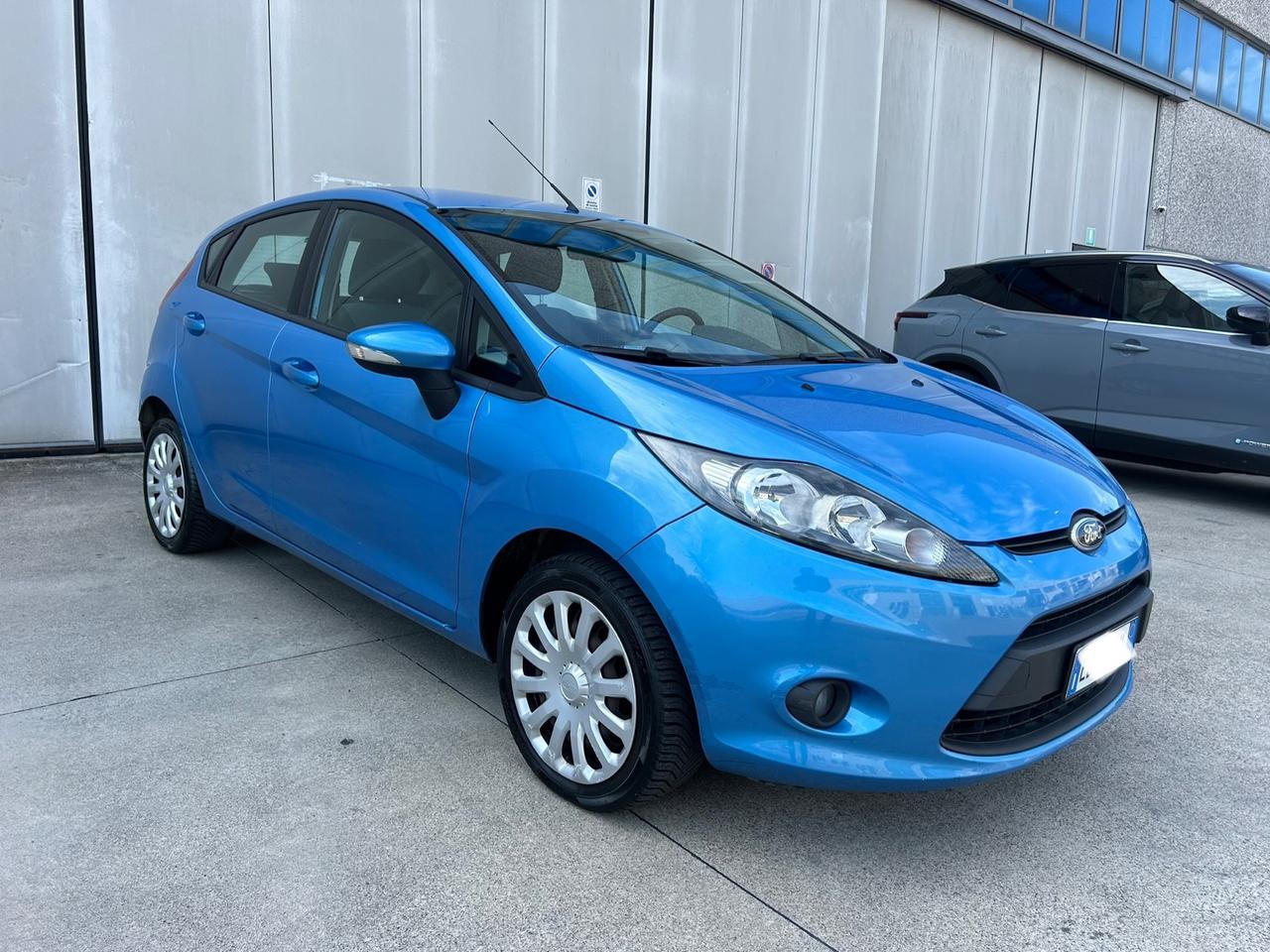 Ford Fiesta 1.4 5 porte Bz.- GPL