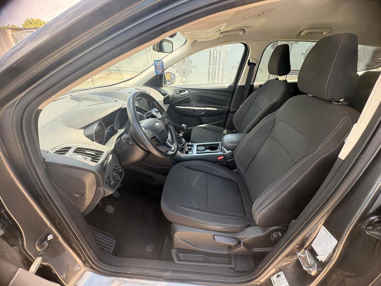 Ford Kuga 2.0 TDCI 120 CV S&S 2WD ST-Line ANNO 2019