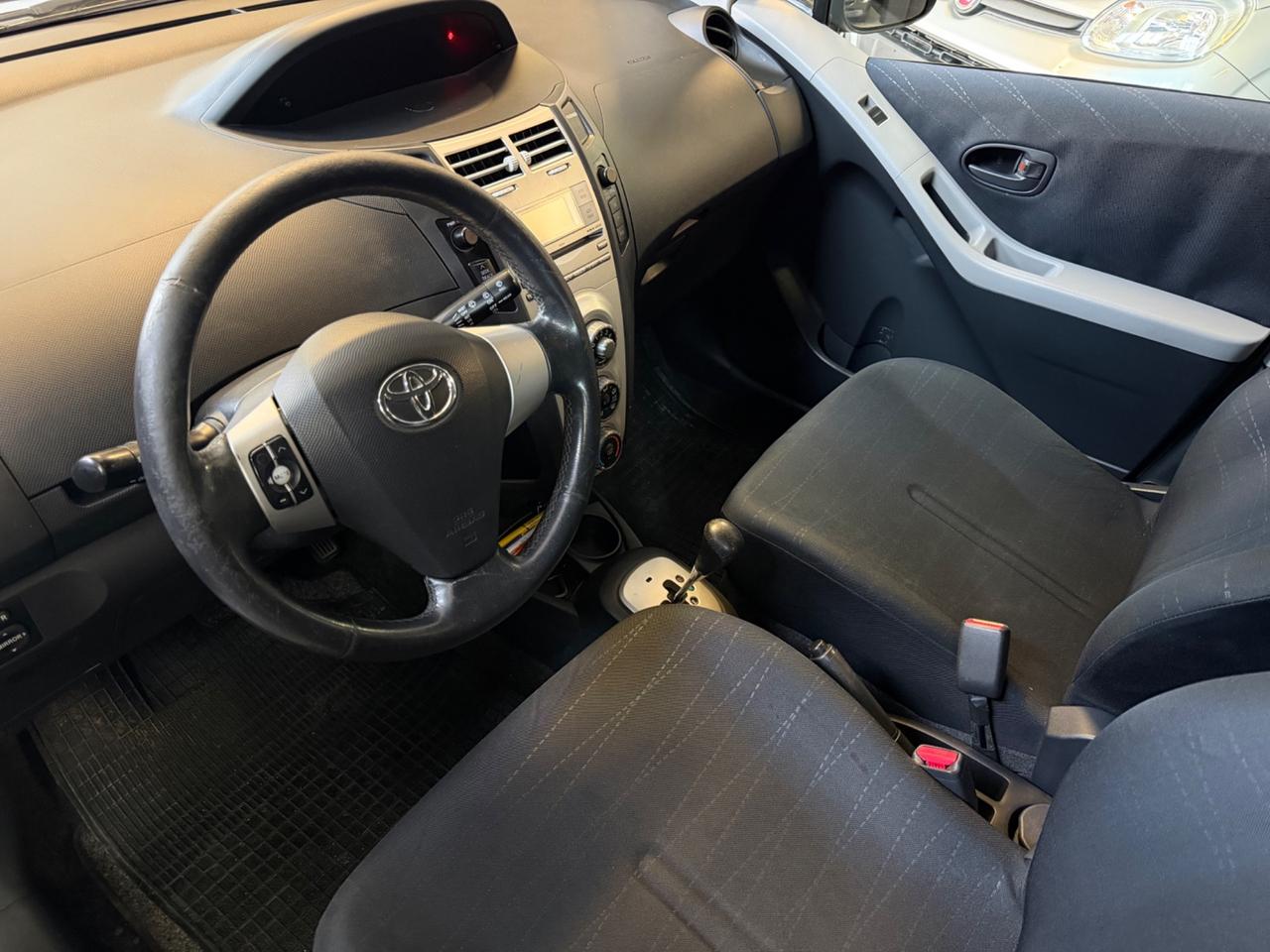 Toyota Yaris 1.3 Benzina - CAMBIO AUTOMATICO