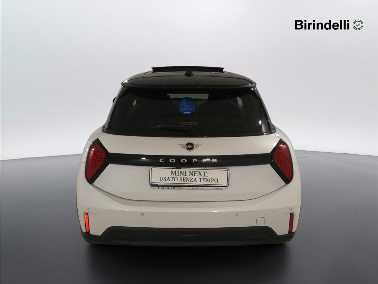 MINI Mini 5ª serie (F66) - Mini Cooper C Favoured