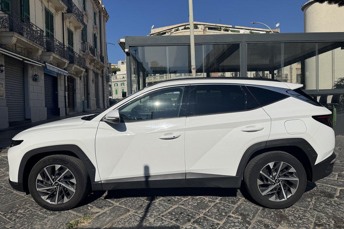 HYUNDAI Tucson 1.6 CRDI XLine