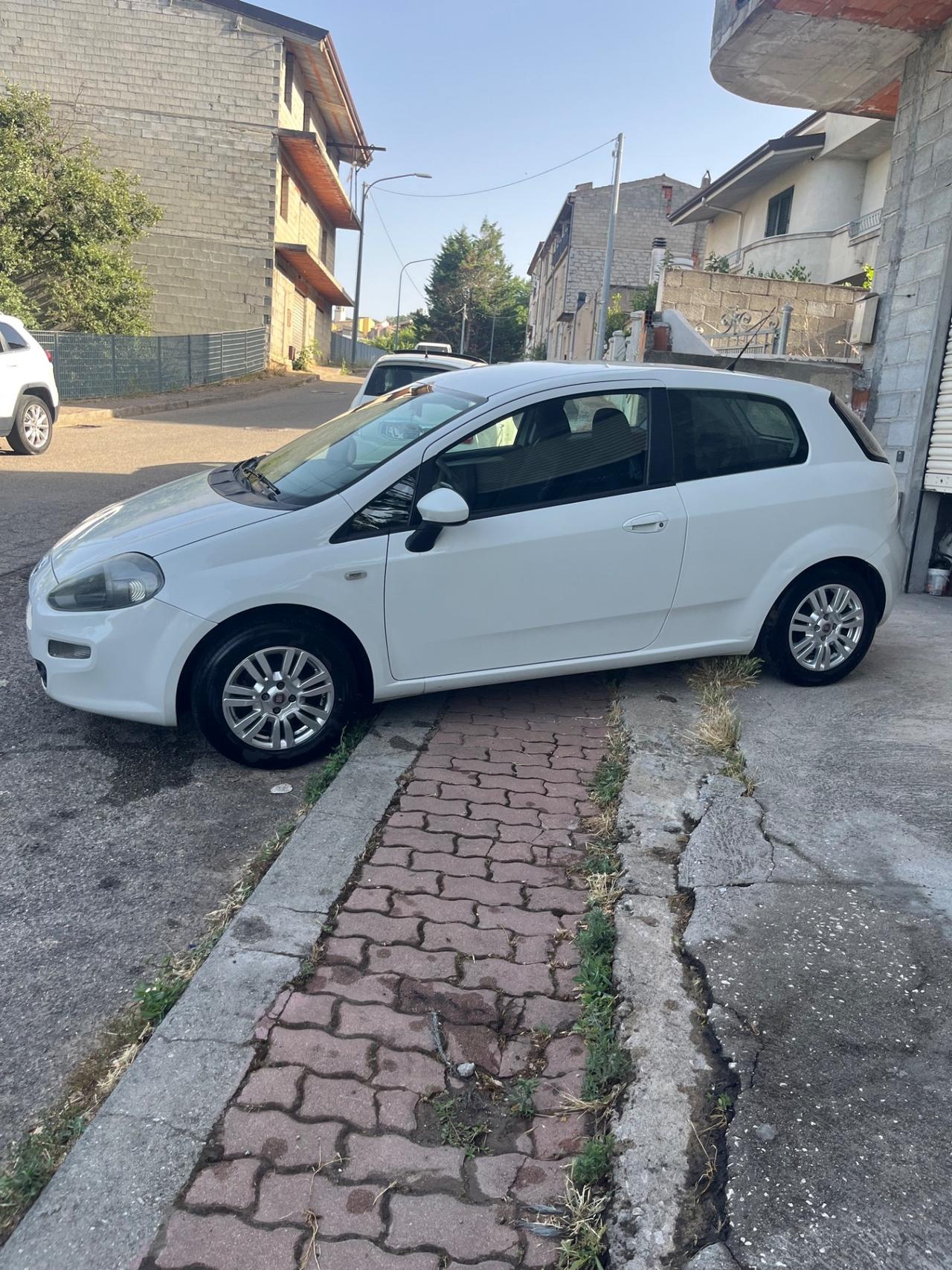 Fiat Punto 1.3 MJT II S&S 85 CV 5 porte ECO Street