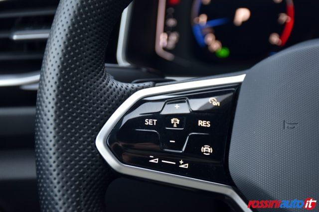 VOLKSWAGEN T-Roc 1.5 TSI 150 CV DSG R-LINE + TECH PACK + I.Q LED +