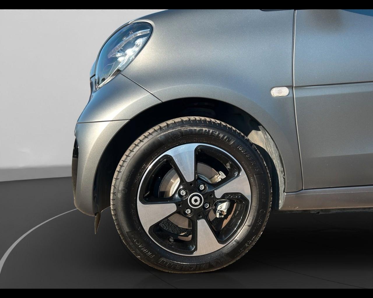SMART Fortwo III 2020 Cabrio - Fortwo Cabrio eq Passion 4,6kW