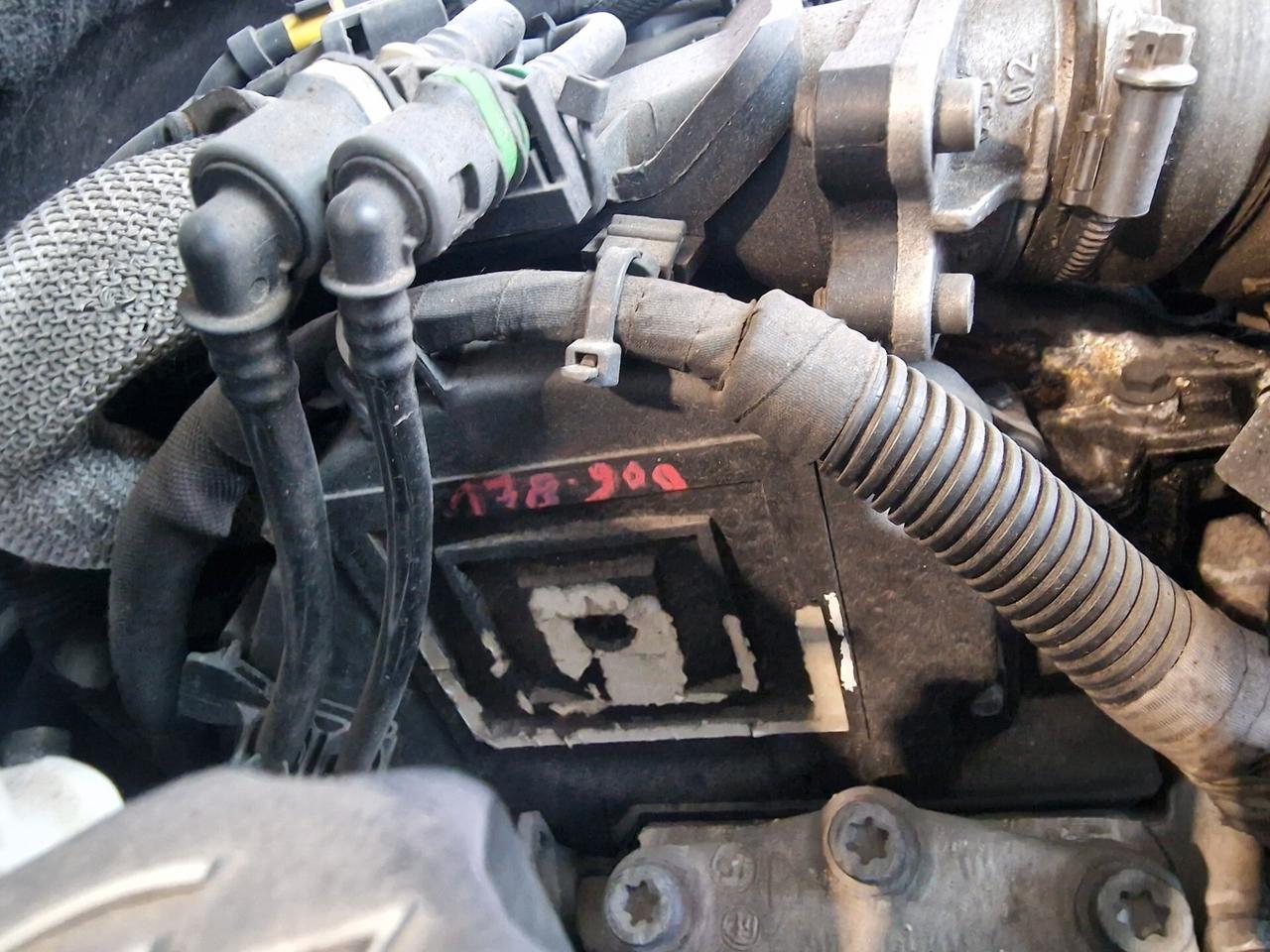 Peugeot 207 1.6 HDi 110CV CC Féline