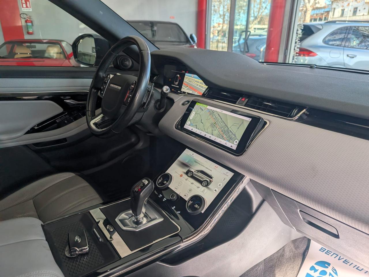 Land Rover Evoque 2.0 R-Dynamic 180CV AWD full