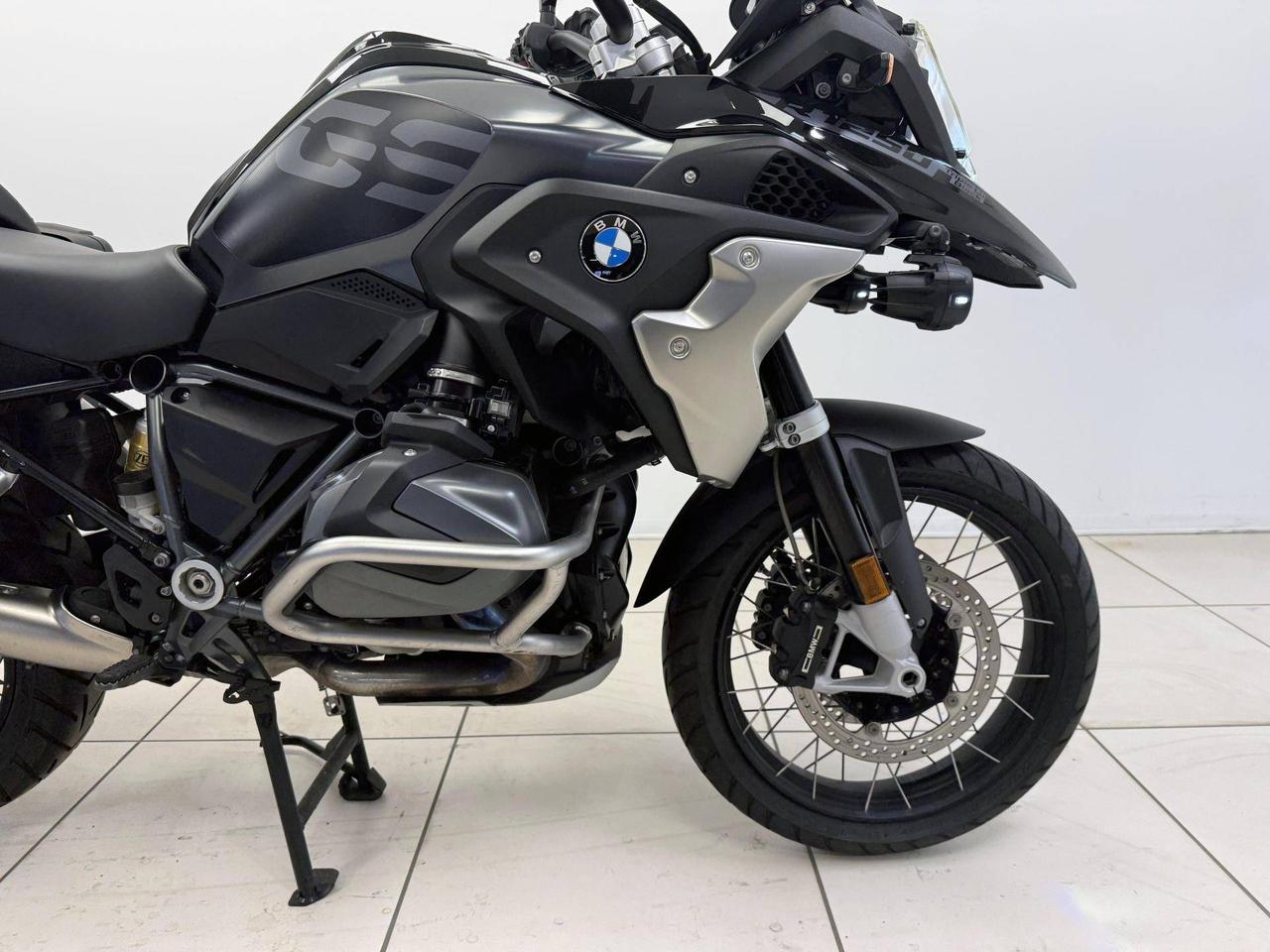BMW R 1250 GS Triple Black