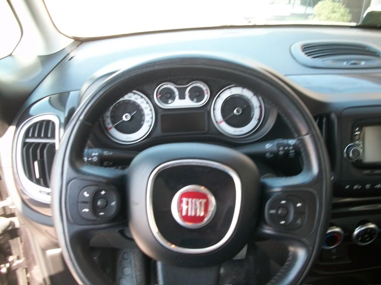 Fiat 500L 0.9 TwinAir Turbo Natural Power Pop CC 875 KM 136570 GARANZIA UN ANNO BENZINA E METANO SI NUOVI PATENTATI