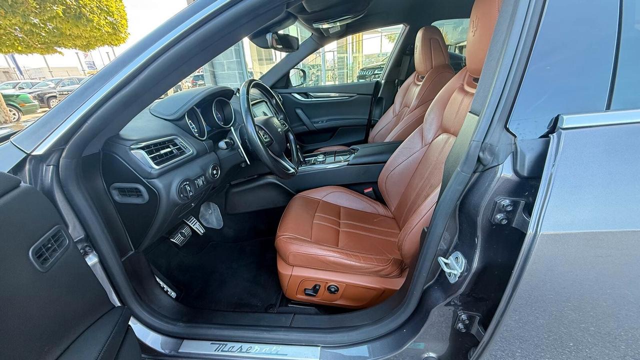 Maserati Ghibli V6 Diesel Gransport