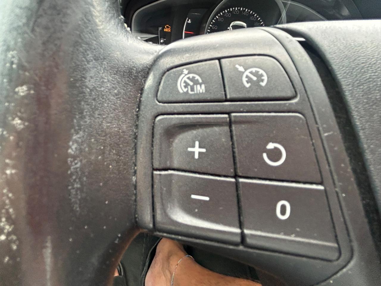 Volvo V60 D2 Geartronic Summum