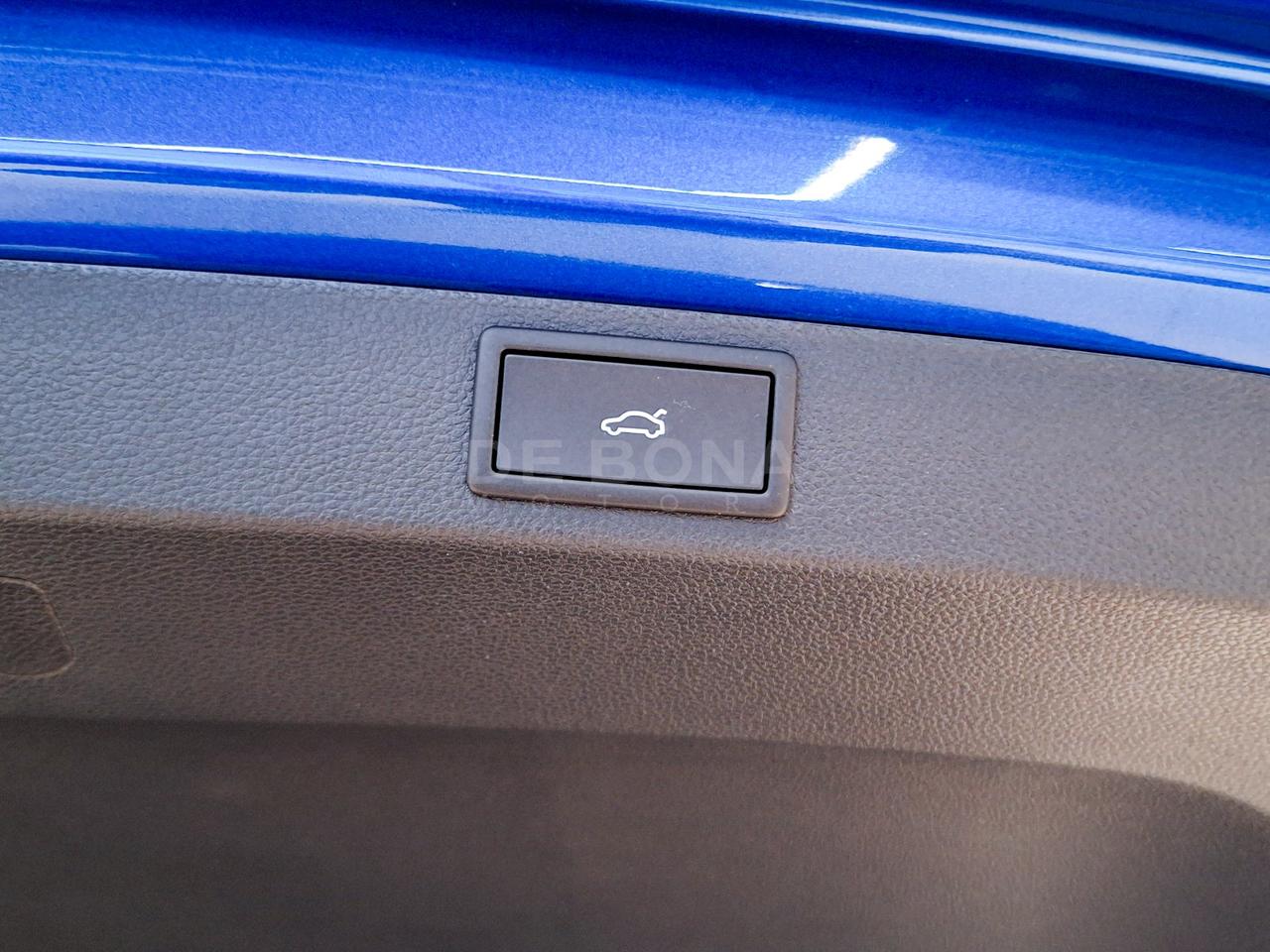 Skoda Karoq 2.0 tdi evo sportline 150cv dsg