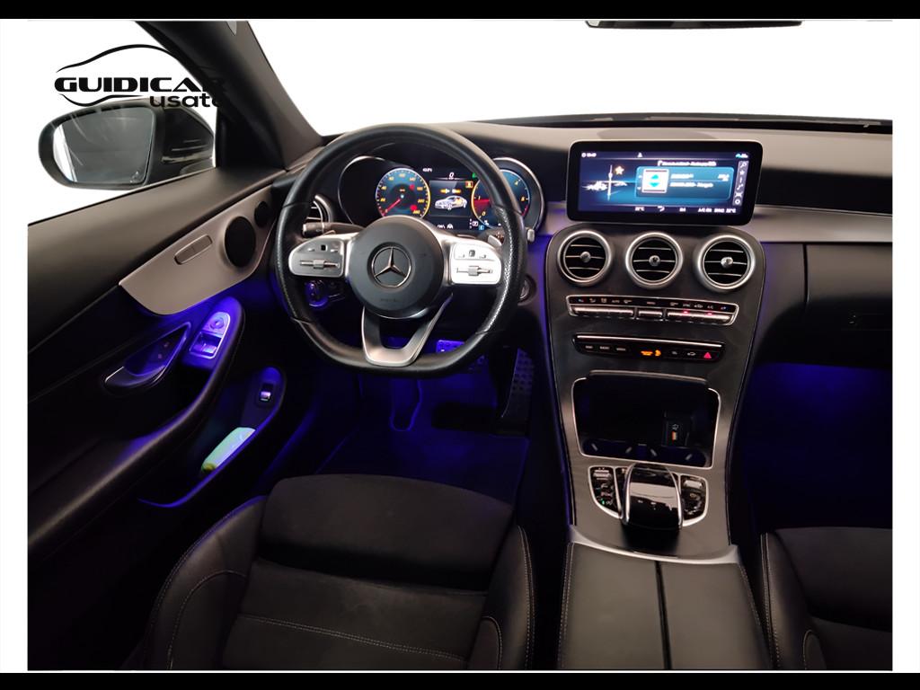 Mercedes-Benz Classe C-C205 2018 Coupe - C Coupe 220 d Premium auto