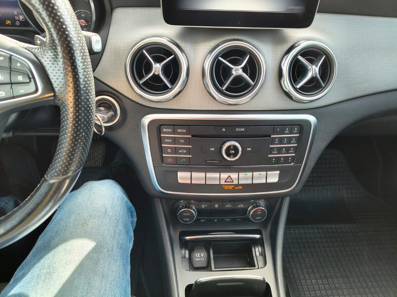 Mercedes-benz GLA 200 d Automatic Sport