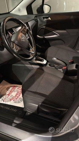 opel crossland 2021 automatica