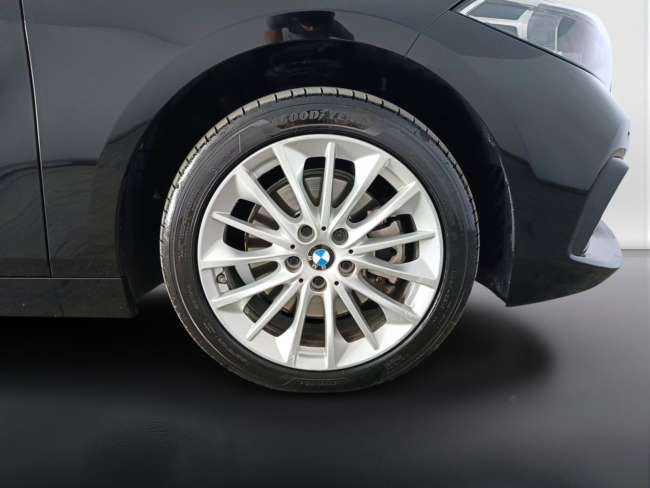 BMW Serie 1 F40 - 118d Advantage auto