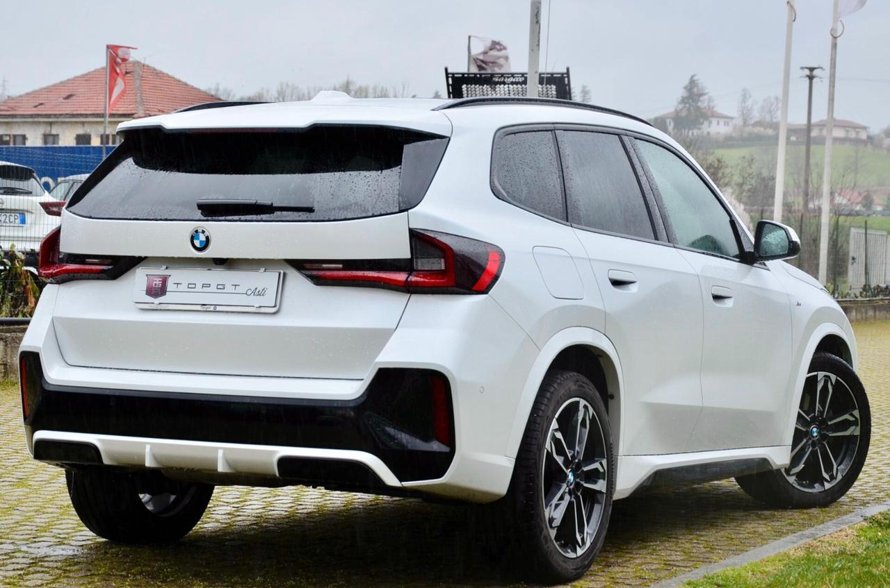 BMW X1 SDRIVE18d MSPORT 150cv AUT, GARANZIA BMW 5/27, IVA ESPOSTA, UNICOPROPRIETARIO, SERVICE BMW, TETTO, BIANCO PERLA, PERMUTE