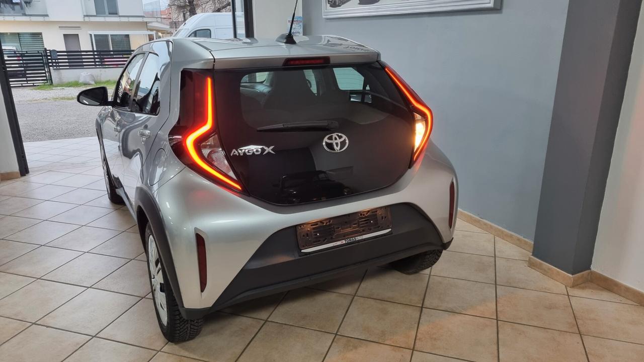 Toyota Aygo X 1.0 VVT-i 72 CV 5 porte Active