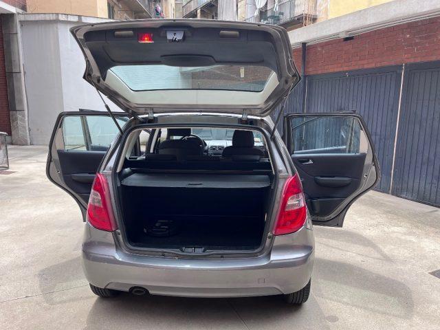 MERCEDES-BENZ A 180 CDI Elegance unico proprietario come nuova