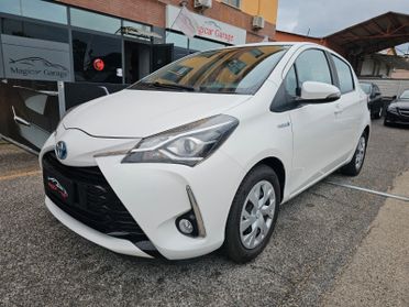 Toyota Yaris 1.5 Hybrid 5 porte Business