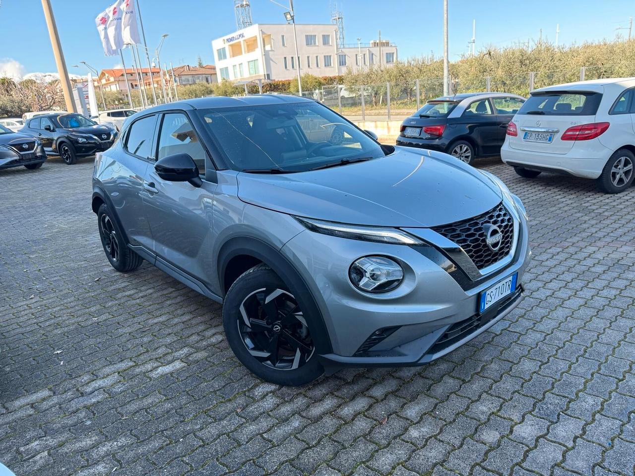 Nissan Juke 1.0 DIG-T 114 CV N-Connecta