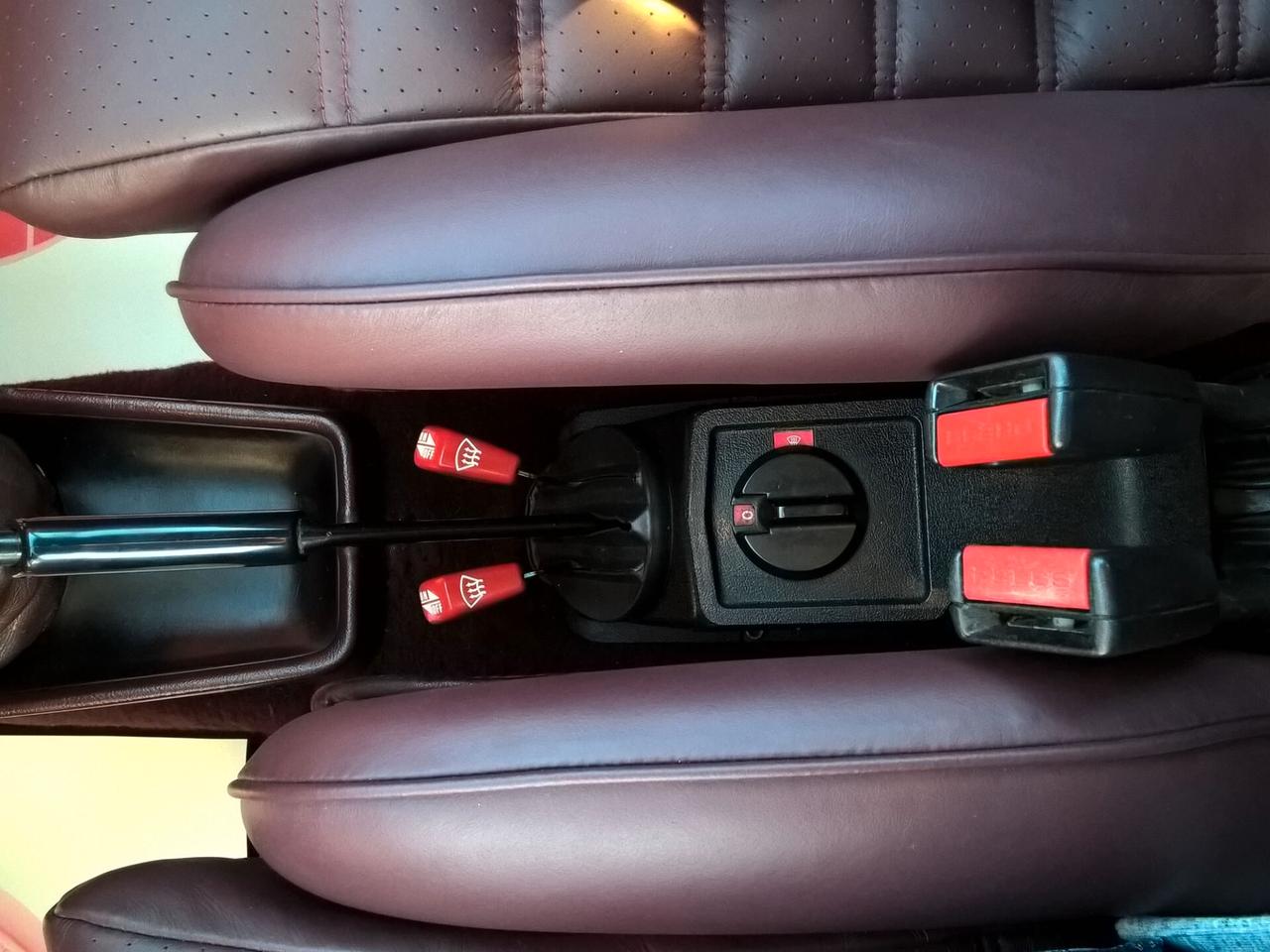Porsche 911 Carrera 3.2 Cabriolet