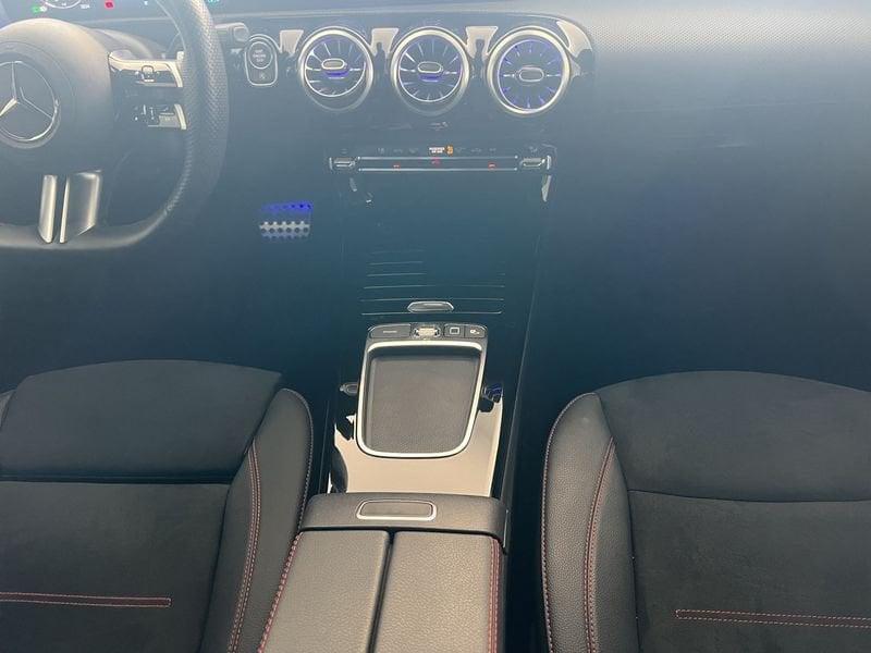 Mercedes-Benz Classe A A 180 d AMG Line Advanced Plus Digital Edition auto