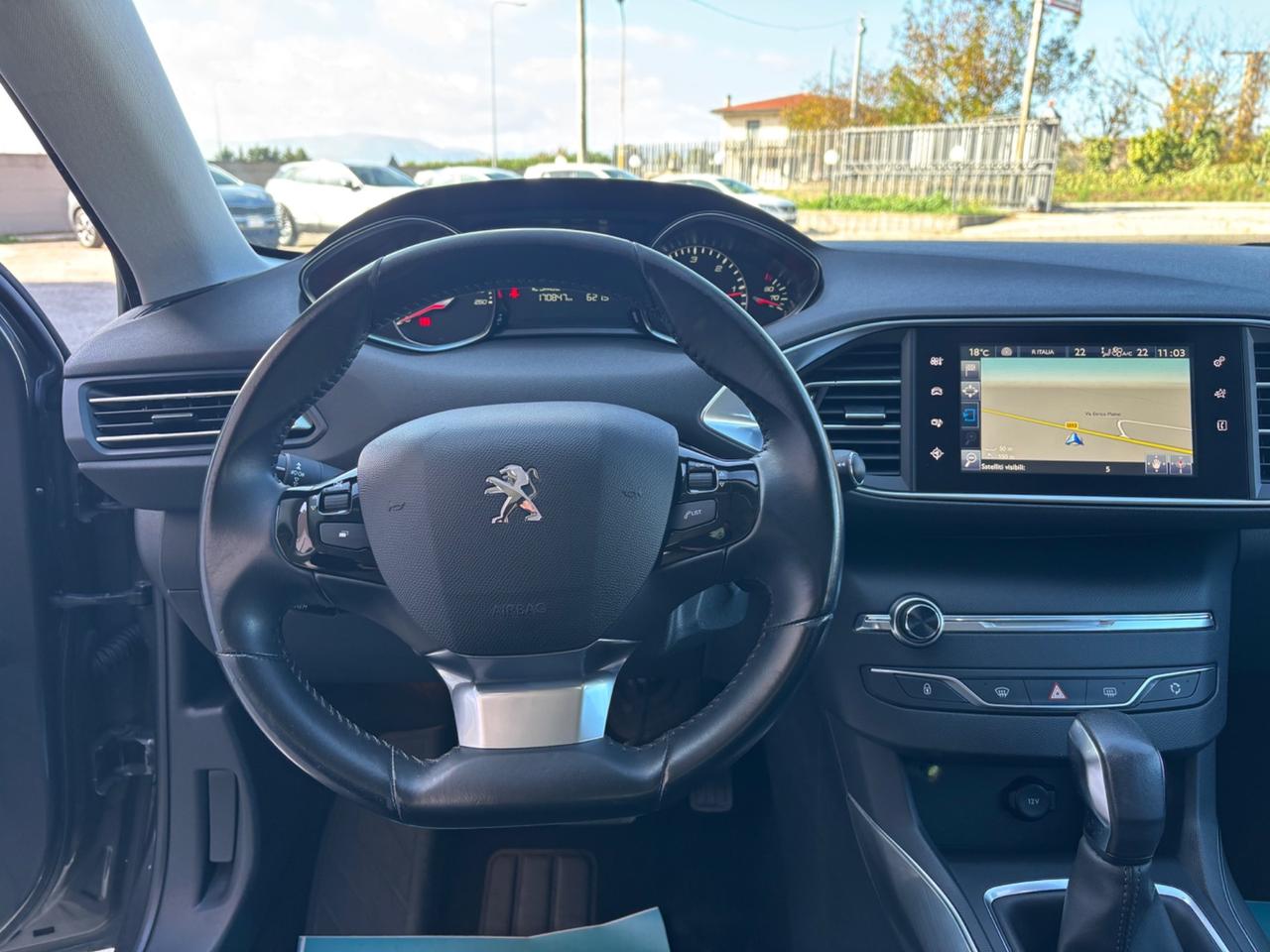 Peugeot 308 BlueHDi 120 S&S EAT6 SW Allure