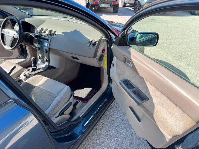 VOLVO V50 2.0 D cat Kinetic