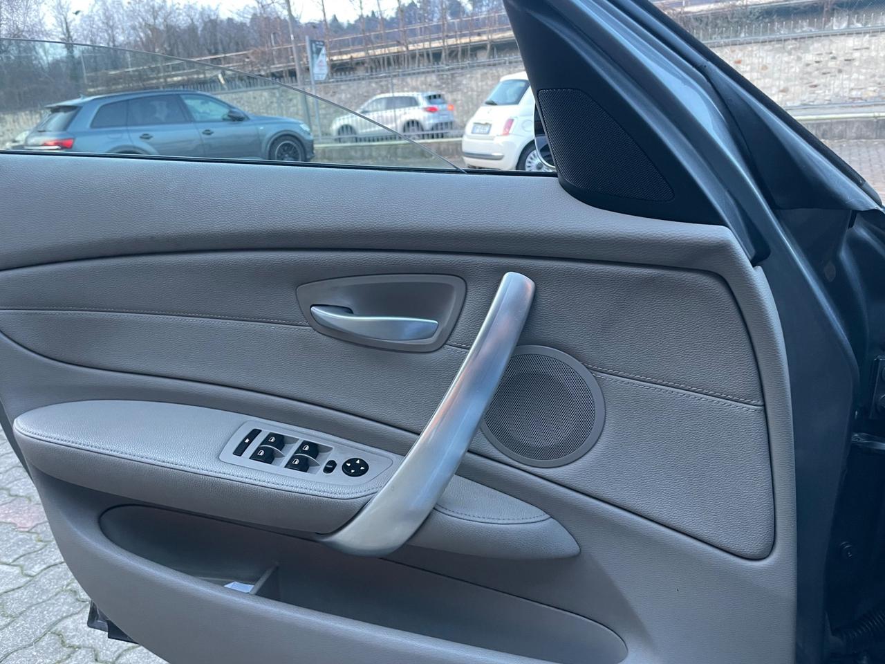 Bmw 118 118d cat 5 porte Futura DPF Pelle