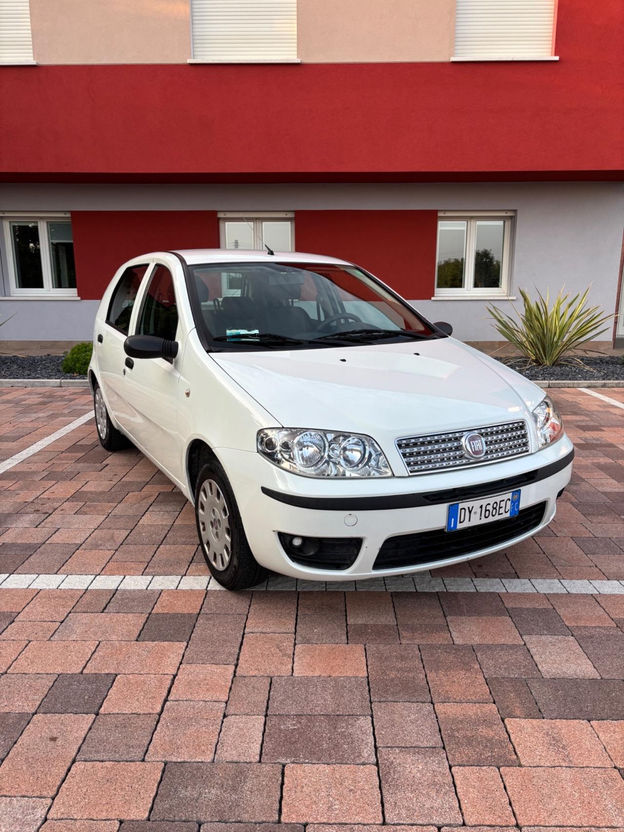 Fiat Punto 1.2 Benzina/GPL