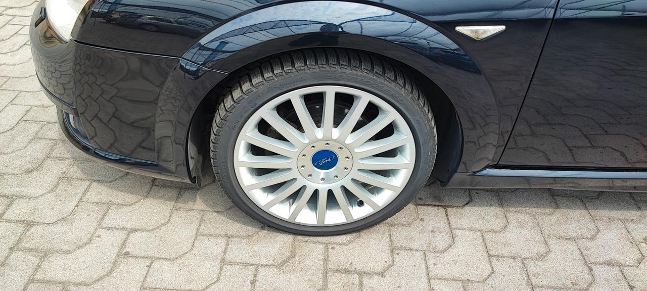 Ford Mondeo 3.0i V6 cat 4p. ST220