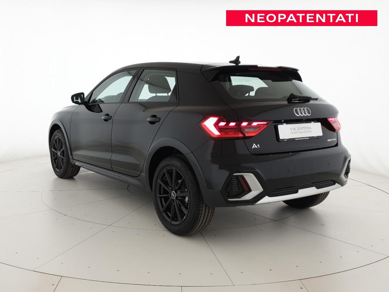 Allstreet 30TFSI 116CV S tronic Business