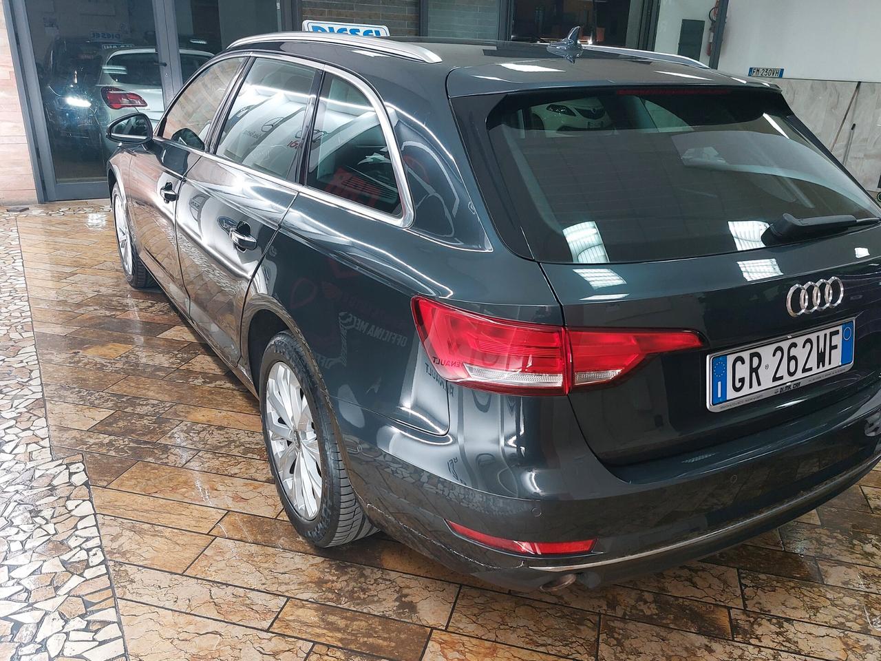 Audi A4 Avant 2.0 TDI 150 station wagon