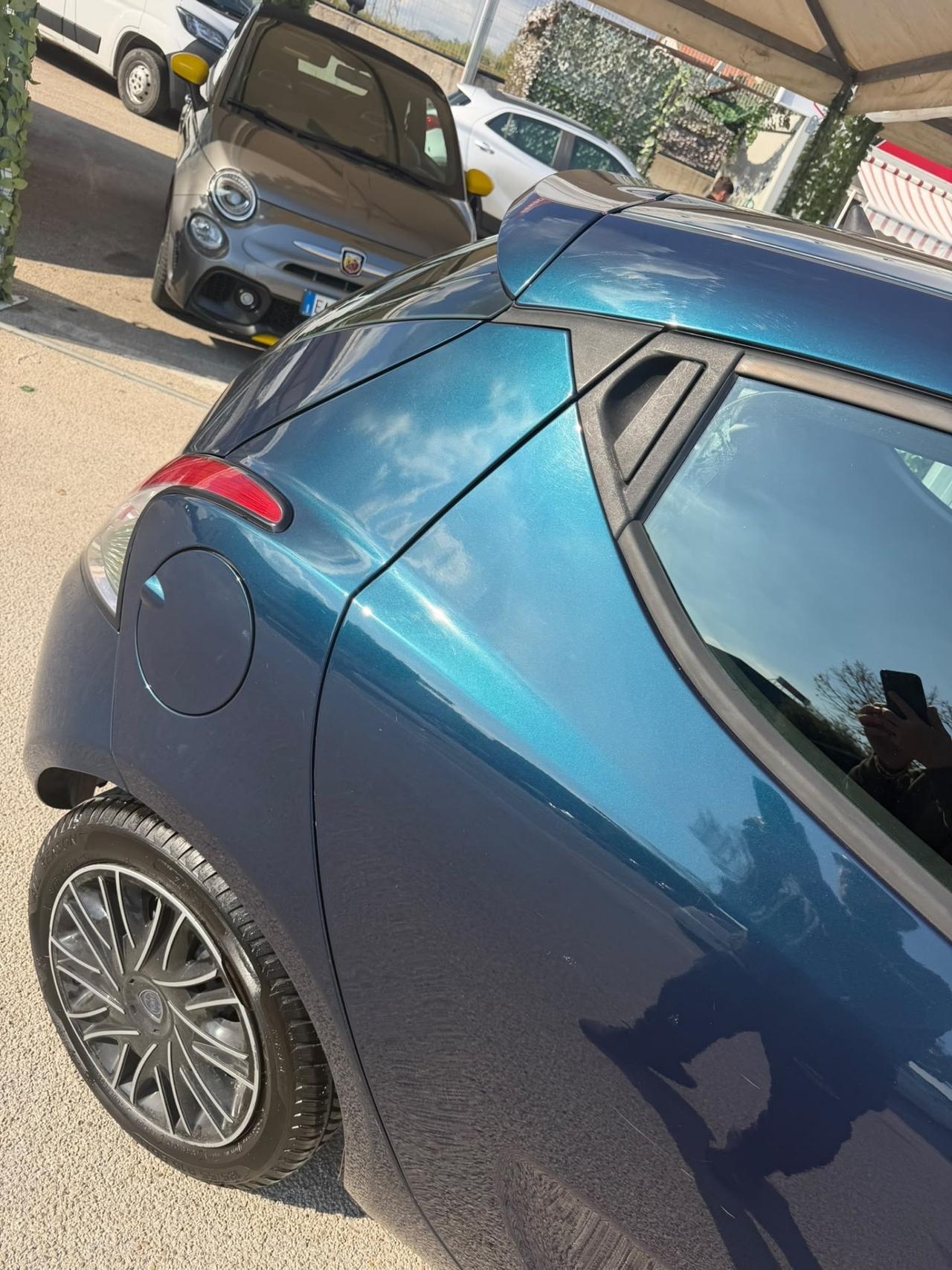 Lancia Ypsilon 1.3 MJT 95CV 2017 Perfetta garanzia